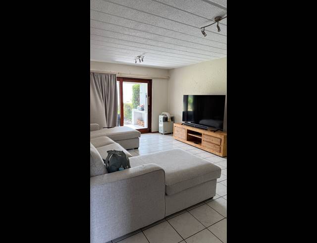 2 BEDROOM APARTMENT FOR SALE IN KEY WEST ESTATE